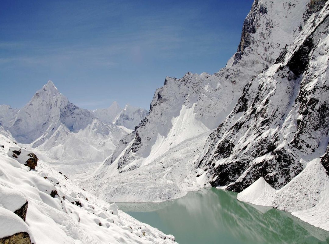 Setting Up Your Matching Wallpapers: A Quick Guide