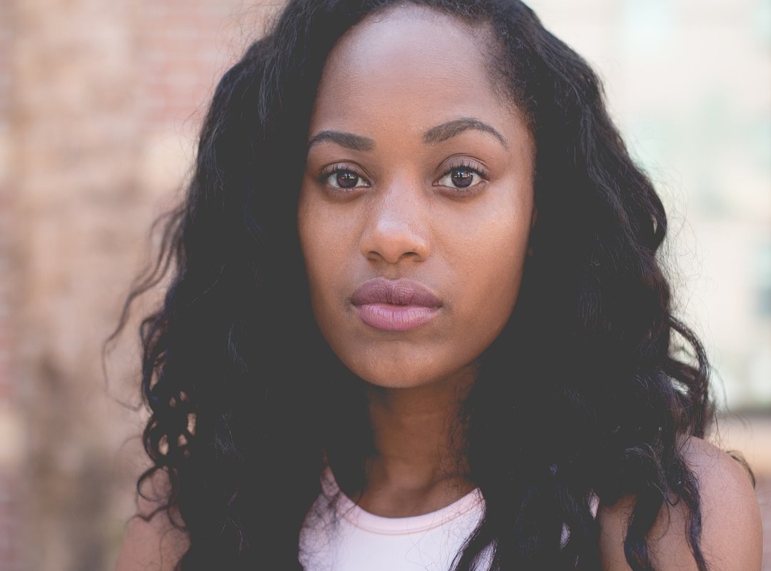 Analyzing Charming's Vain Personality and Appearance