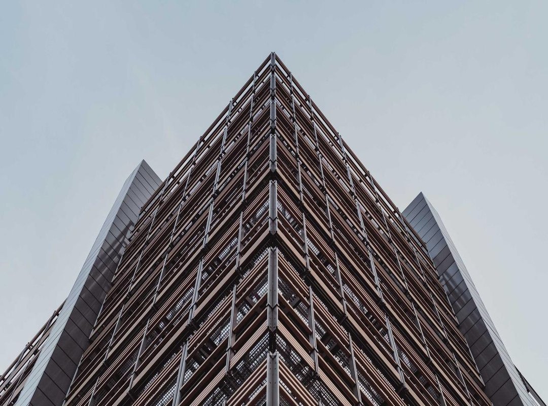 Identifying the Symptoms: Early Warnings and Telltale Signs